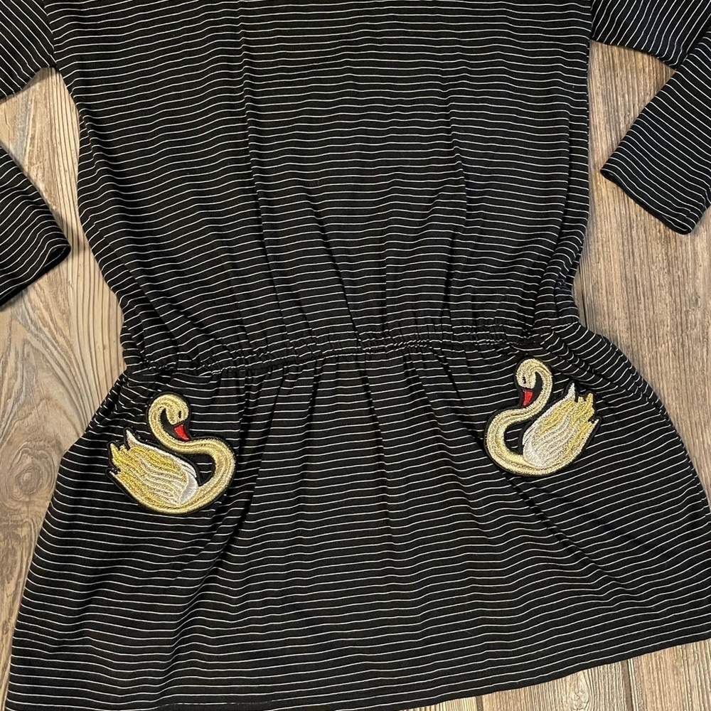 Little Marc Jacobs Swan Striped Dress - Picture 3 of 8